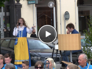 Erika framf�r En kv�ll i juni